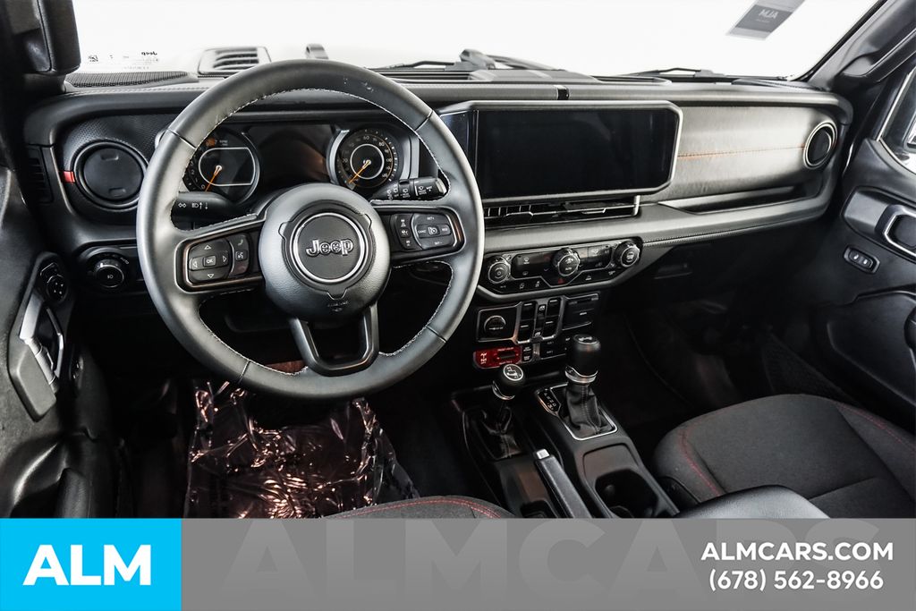 Used 2025 Black Jeep Rubicon image 21