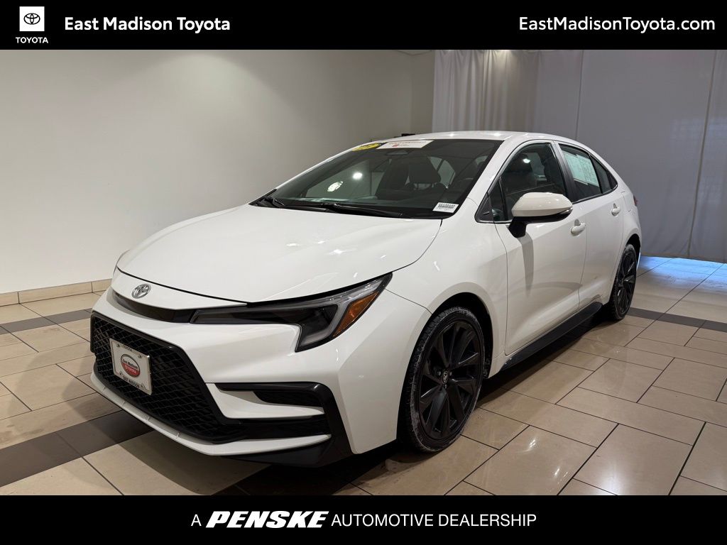 2023 Toyota Corolla SE -
                Madison, WI