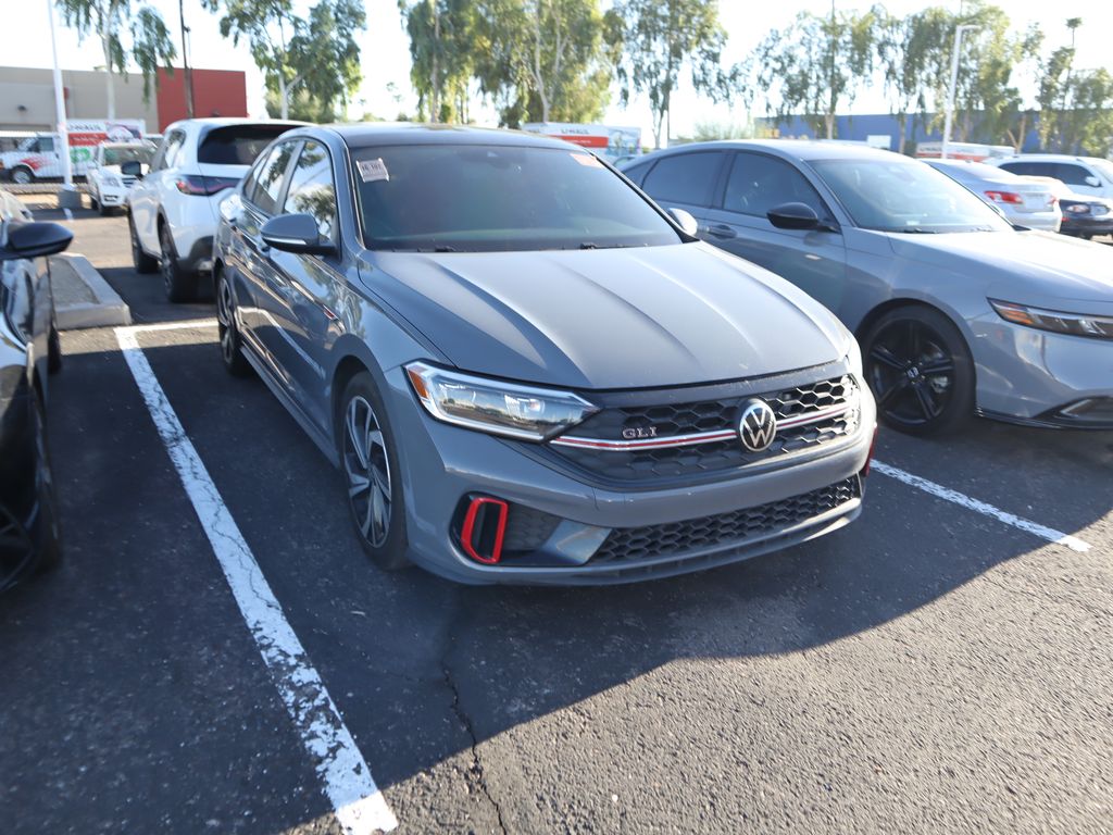 Thumbnail: 2024 Volkswagen Jetta - 3