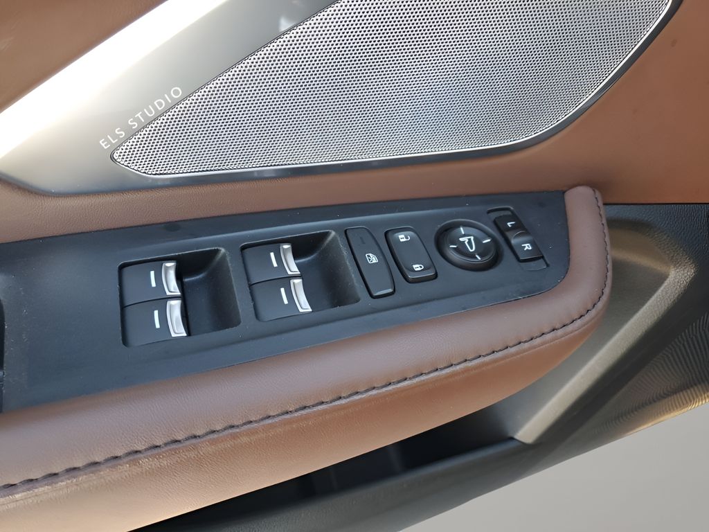 Used Car 2020 Acura Rdx  Technology Package For Sale Under $30,000 In Austin, Texas