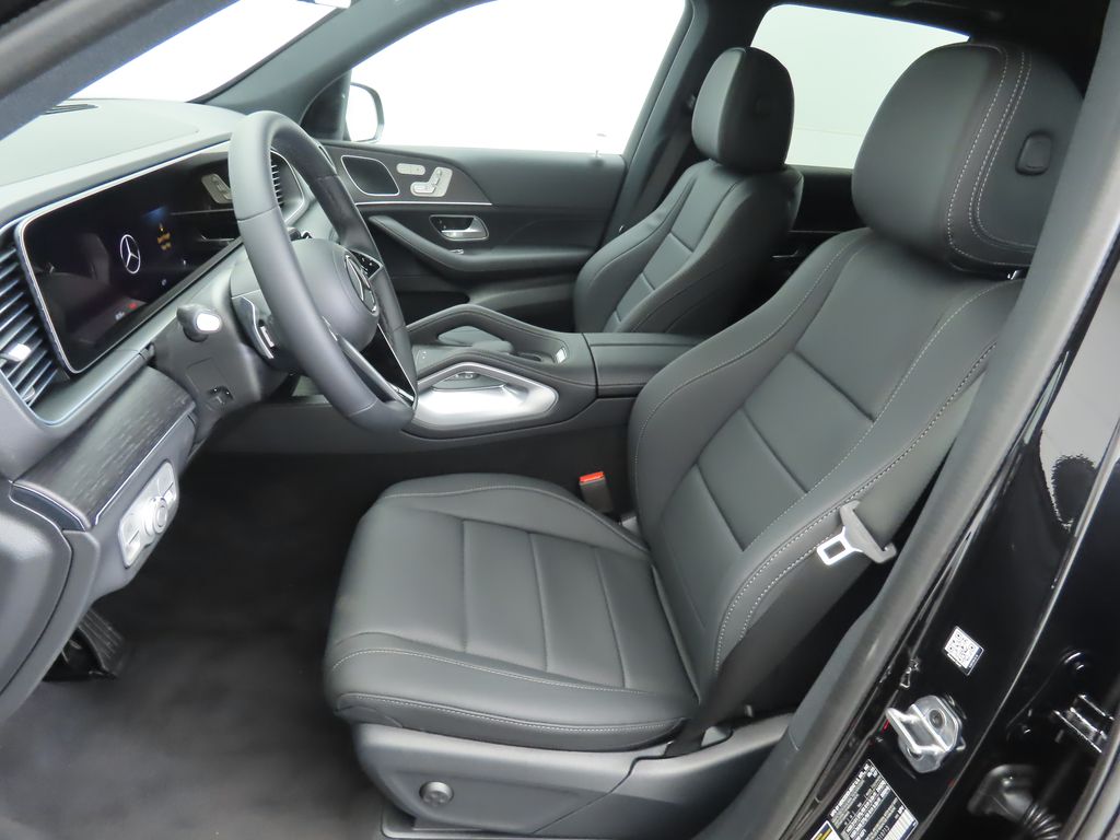 Thumbnail: 2026 Mercedes-Benz GLE - 19