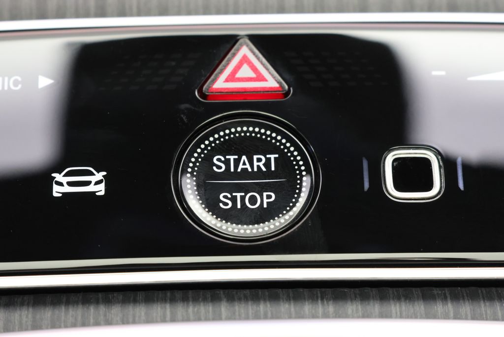 Thumbnail: 2026 Mercedes-Benz EQS - 28