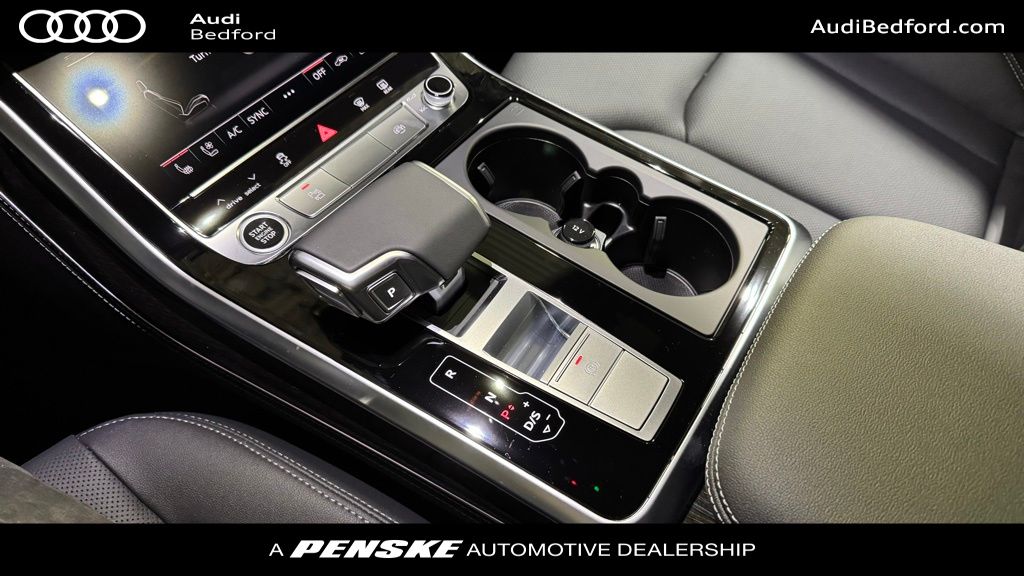 Thumbnail: 2026 Audi Q8 - 17