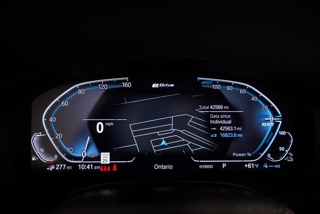 Thumbnail: 2023 BMW 5 Series - 21