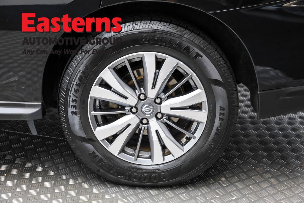 Used 2019 Black Nissan SV image 8