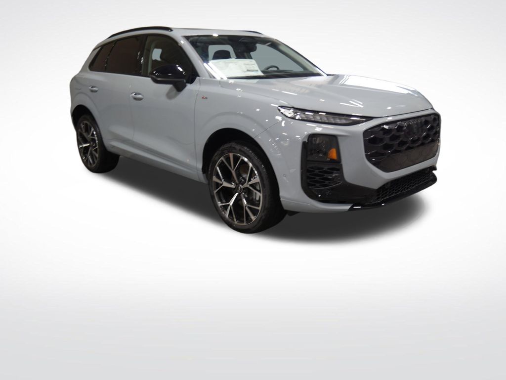 Thumbnail: 2026 Audi Q3 - 7
