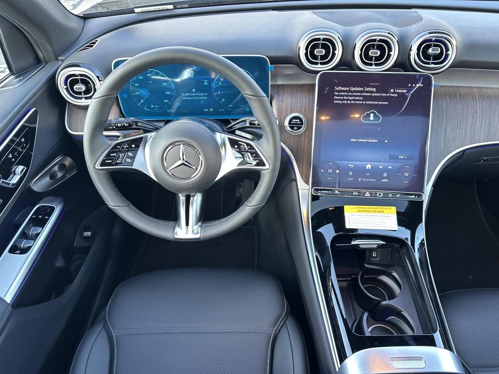 Thumbnail: 2026 Mercedes-Benz GLC - 8