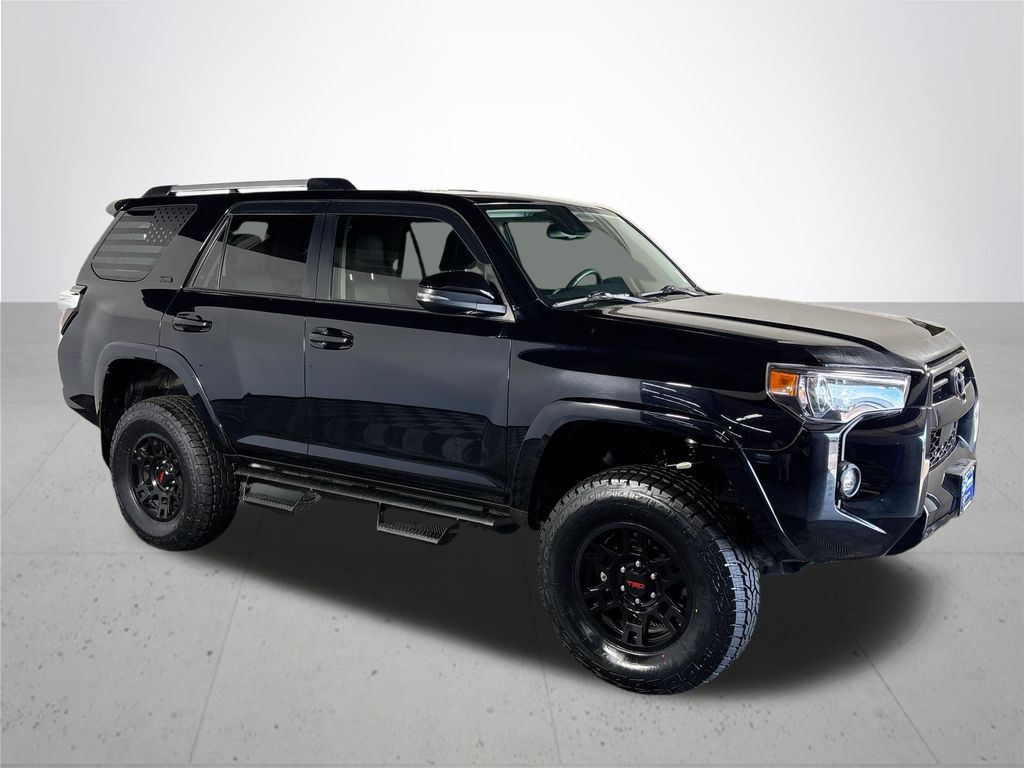 2022 Toyota 4Runner SR5 Premium