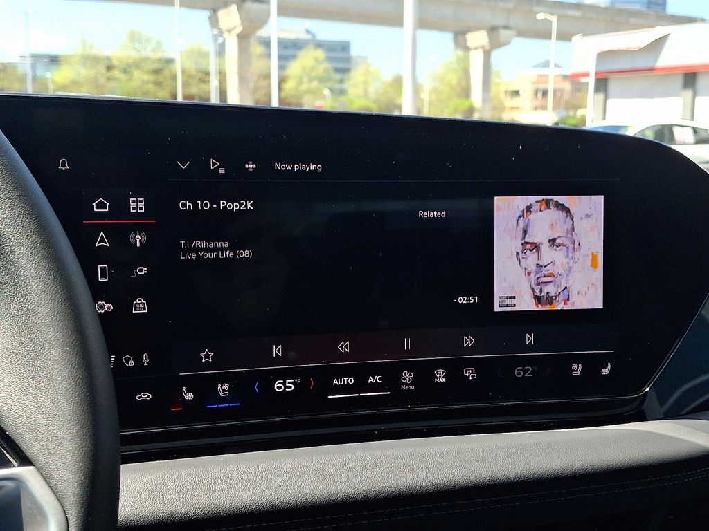 Thumbnail: 2025 Audi e-tron S - 19