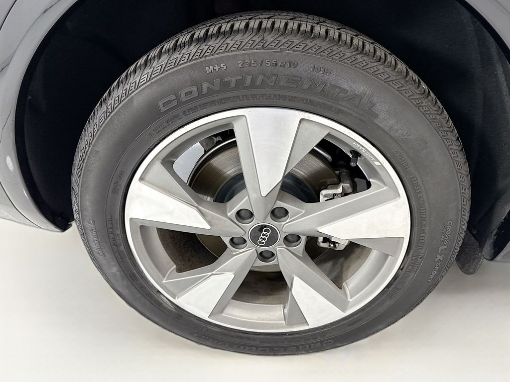 Thumbnail: 2023 Audi Q5 - 31