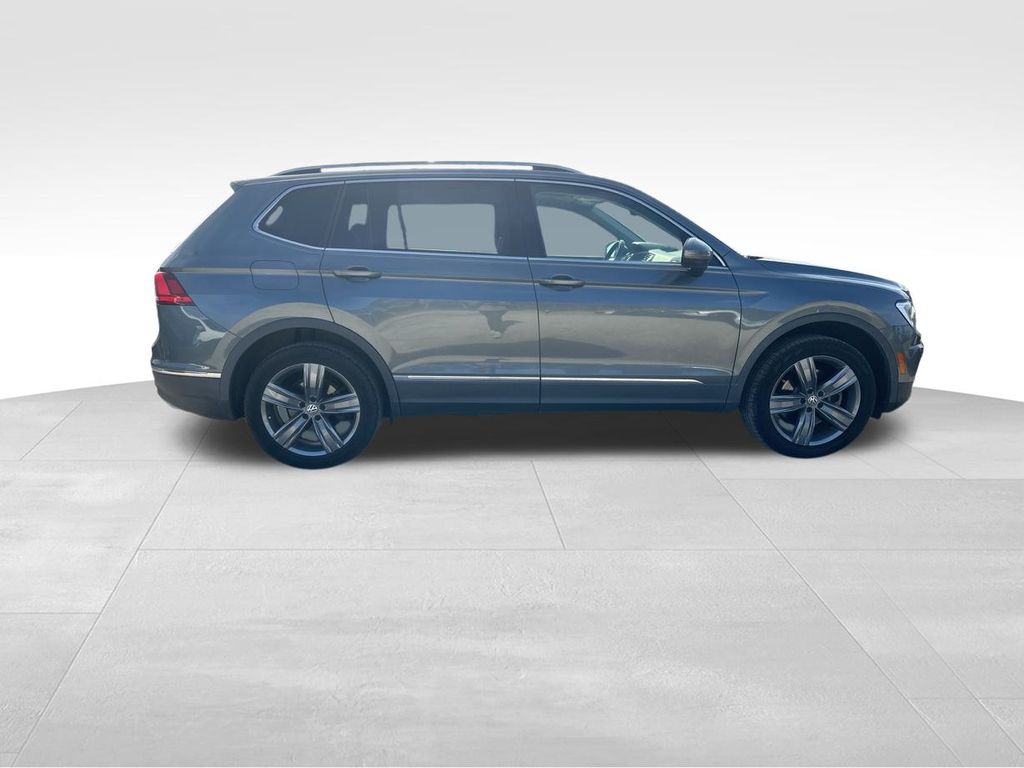 2020 Volkswagen Tiguan 2.0T SEL 9