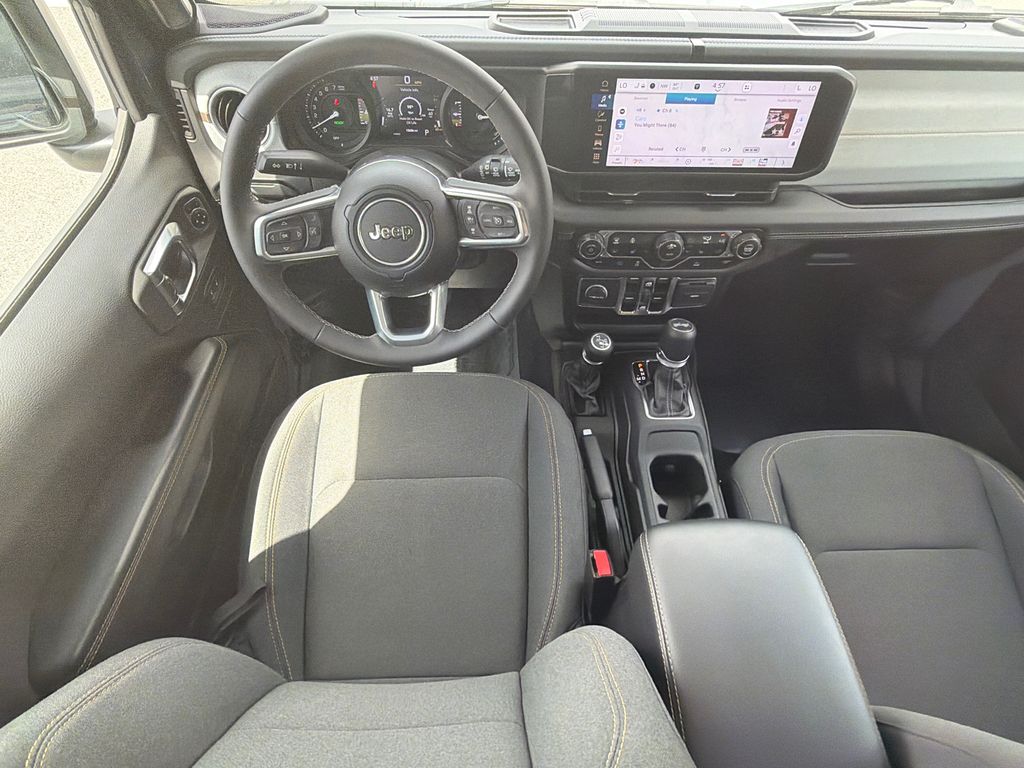 Used 2025 Gray Jeep Sahara 4xe image 23