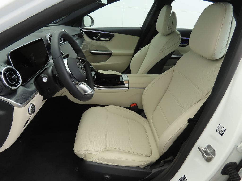 Thumbnail: 2025 Mercedes-Benz C-Class - 19