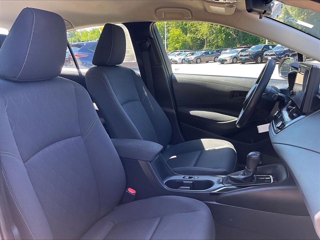 2024 Toyota Corolla — photo 11