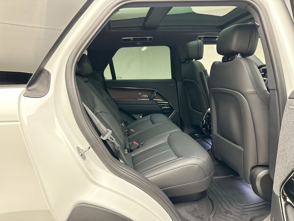 Thumbnail: 2024 Land Rover Range Rover Sport - 12