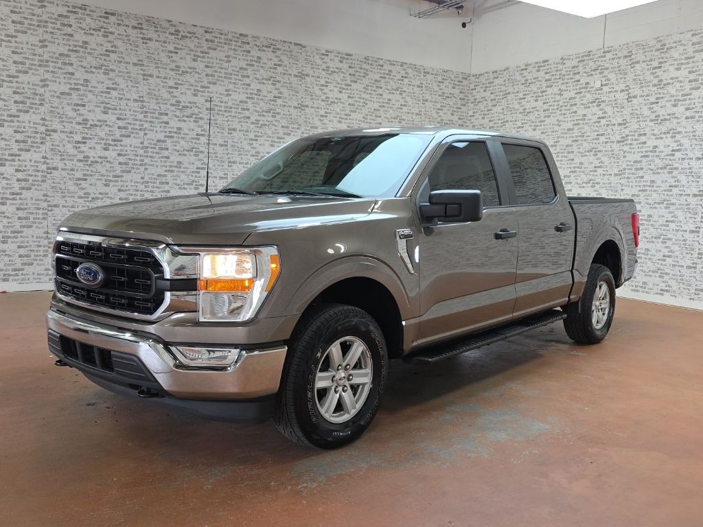 View vehicle photo 3