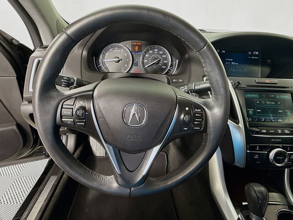 Thumbnail: 2015 Acura TLX - 11
