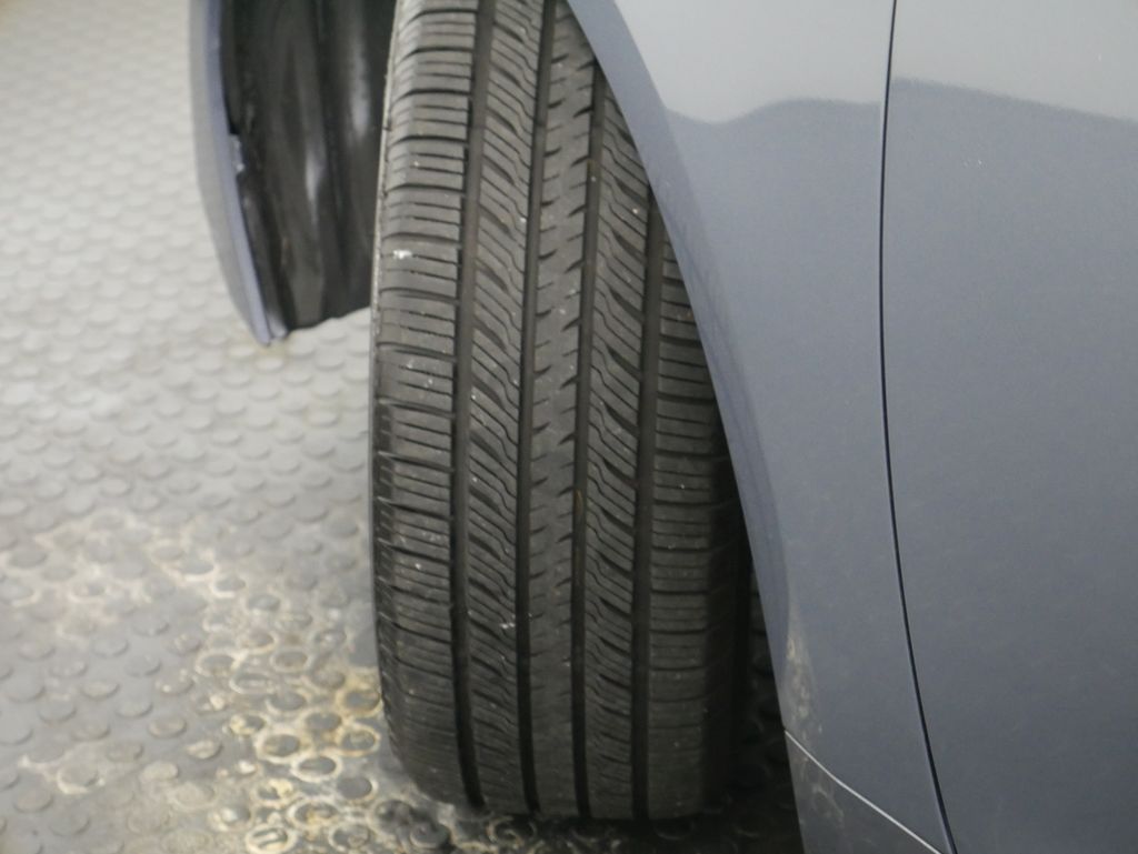 Thumbnail: 2020 Toyota Corolla - 16