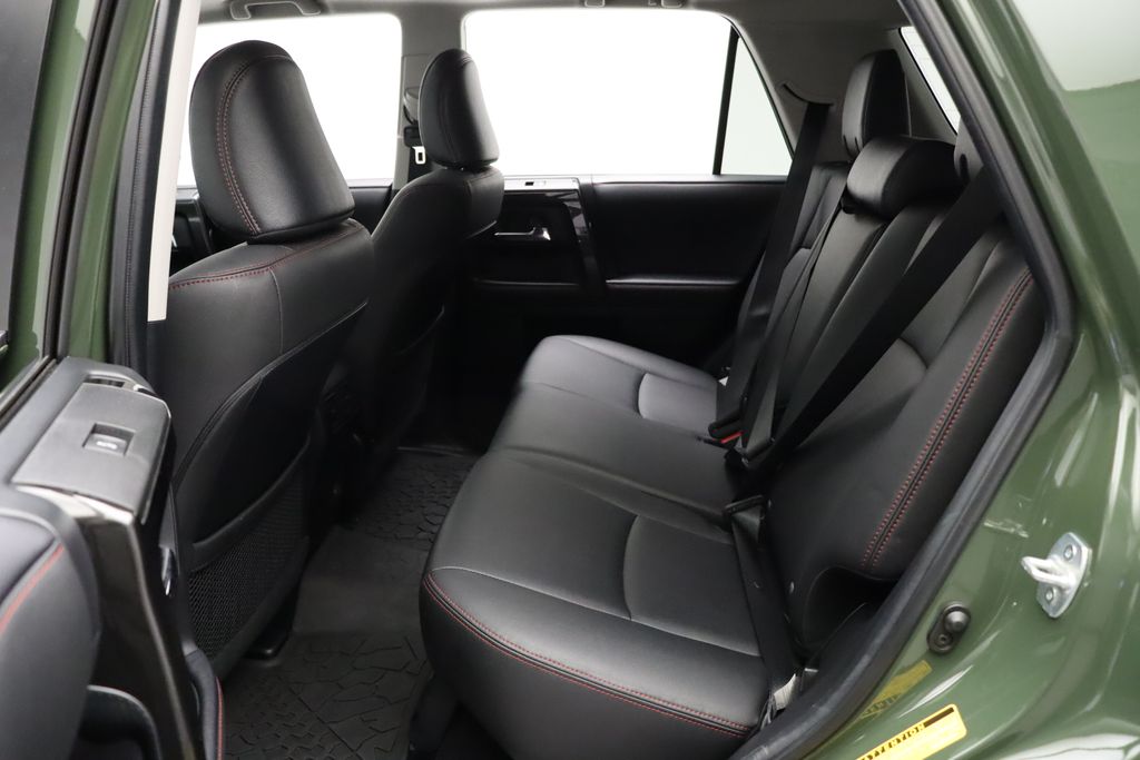 Thumbnail: 2020 Toyota 4Runner - 19