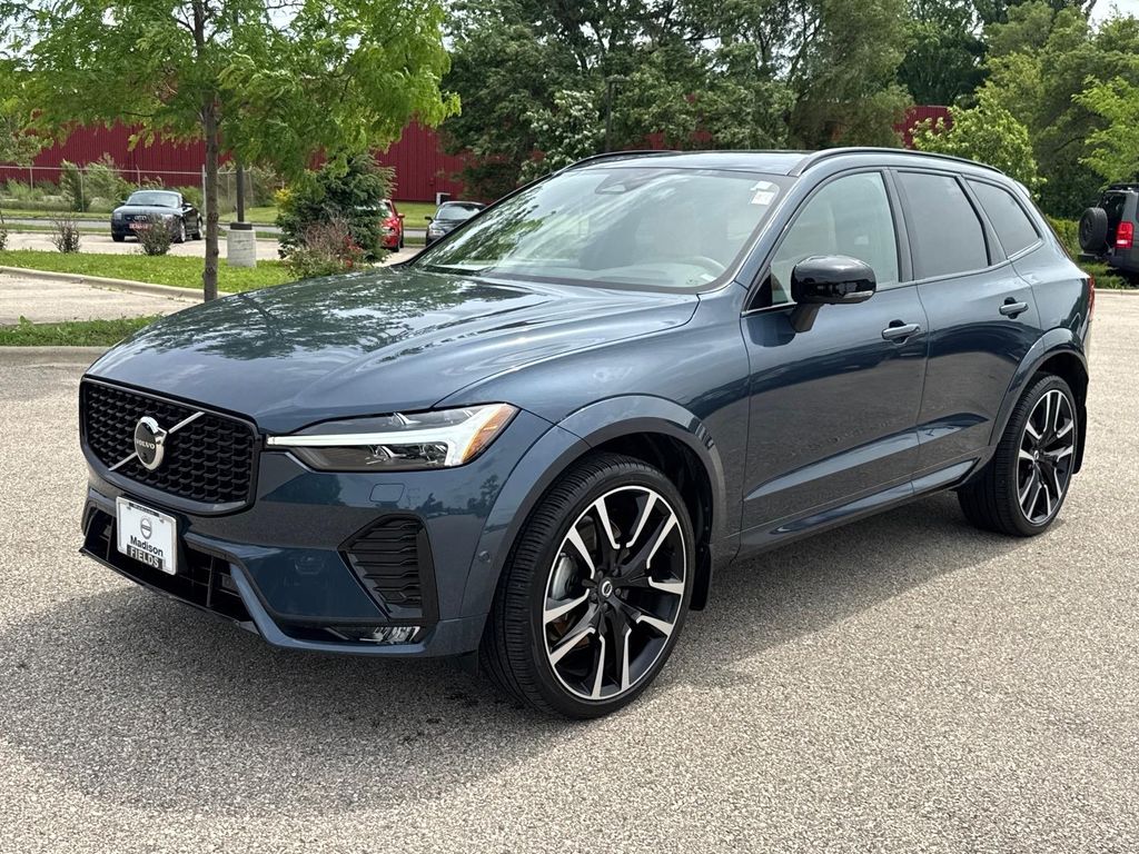 Denim Blue Metallic 2023 Volvo XC60 B6 Ultimate Dark Theme AWD SUV / Crossover All-Wheel Drive Automatic
