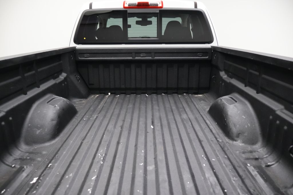 Thumbnail: 2022 Chevrolet Colorado - 22