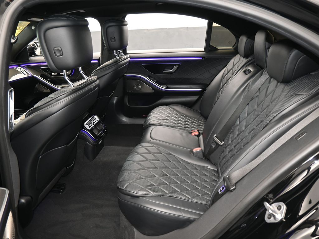 Used 2022 Onyx Black/Mojave Silver Mercedes-Benz S 580 image 41
