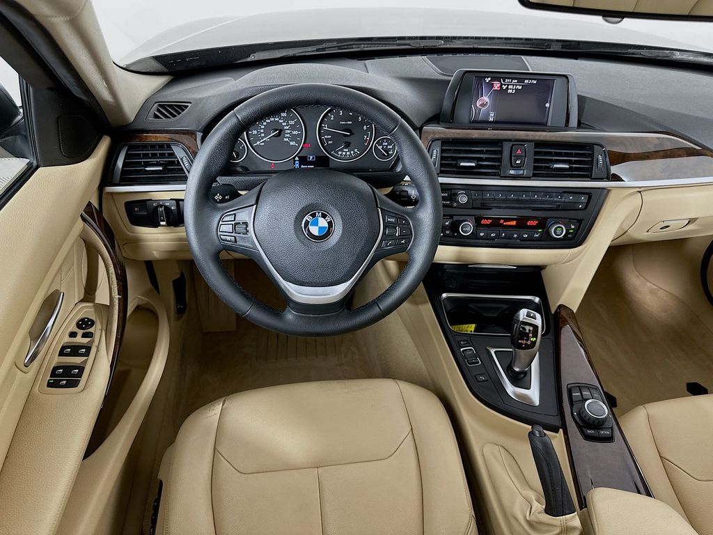 2015 BMW 3 Series 328i 22