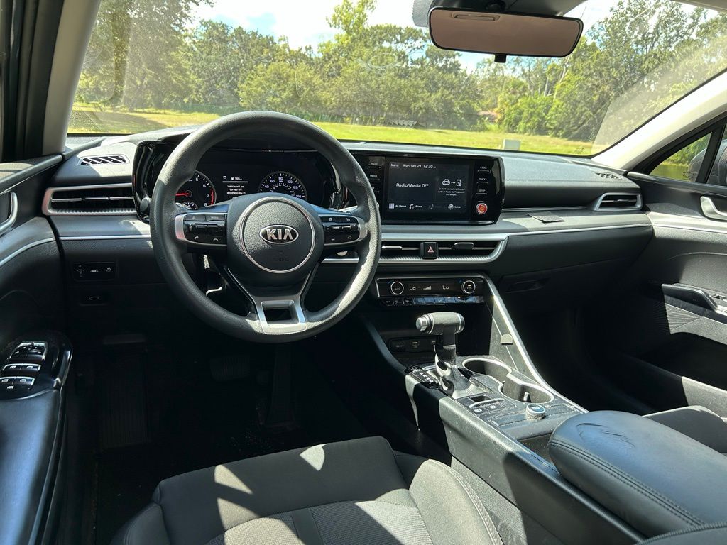 Thumbnail: 2021 Kia K5 - 12