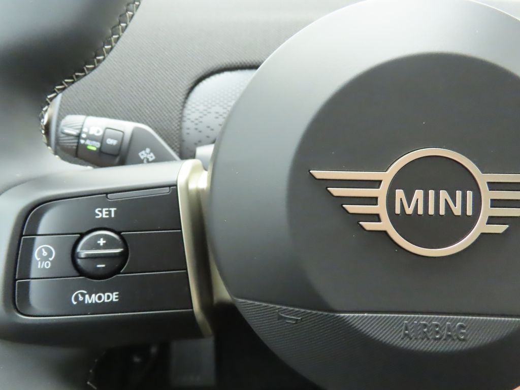 Thumbnail: 2026 MINI Cooper Countryman - 11