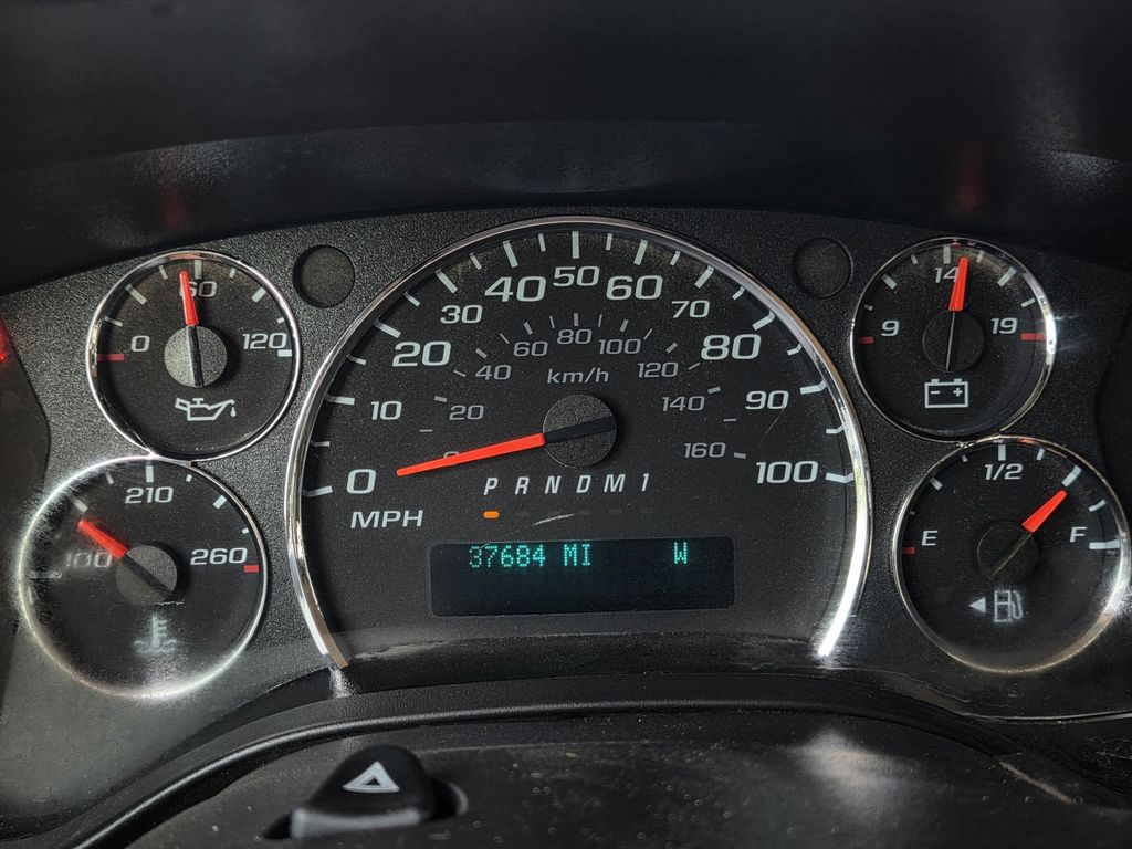 Used 2023 Chevrolet Express 3500 Van