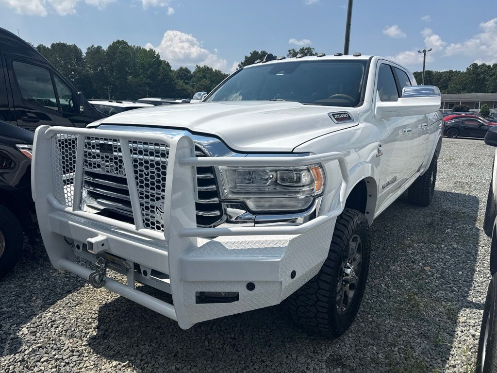 Bright White Clearcoat 2019 RAM 2500 Pickup Truck Four-Wheel Drive 6-Speed Automatic