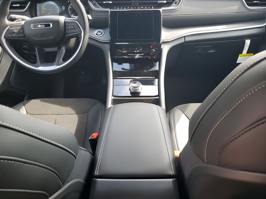 New Car 2025 Jeep Grand Cherokee  For Sale Under $35,000 In Austin, Texas