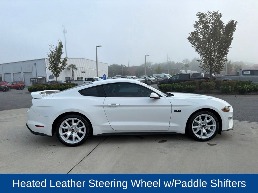 2022 Ford Mustang GT Premium Fastback
