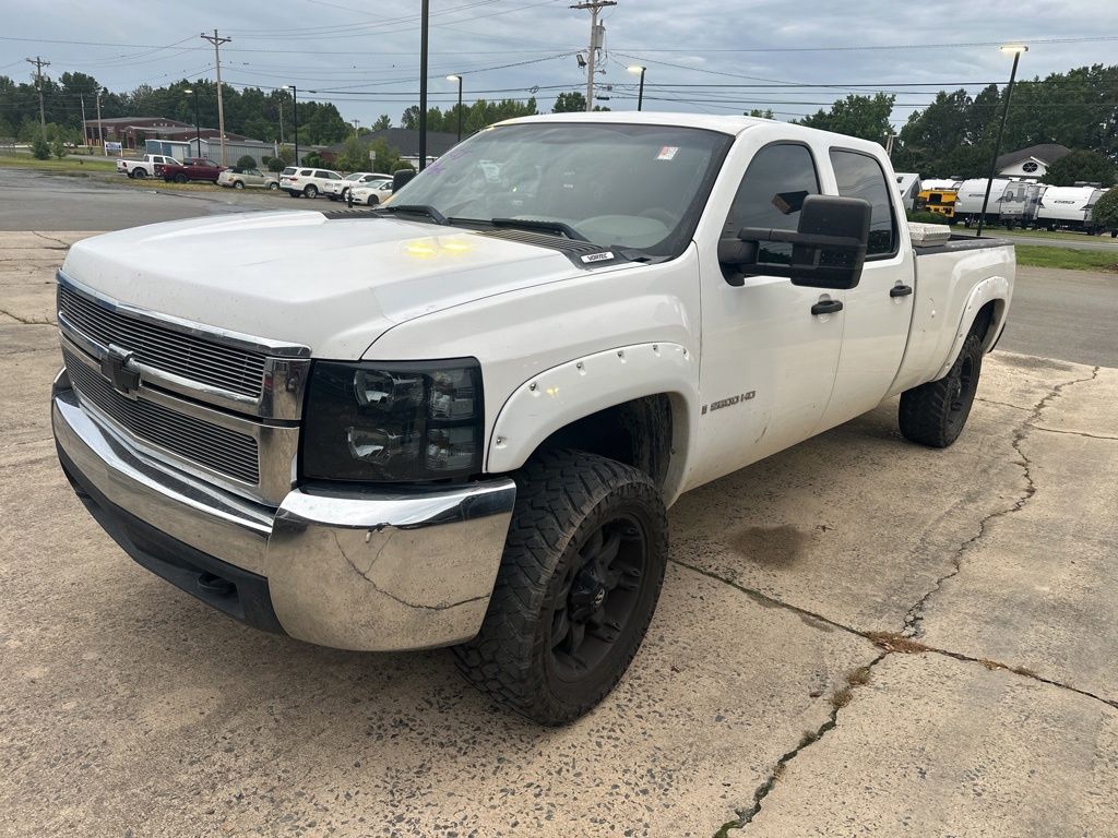 Summit White 2008 Chevrolet Silverado 2500HD Work Truck Crew Cab 4WD Pickup Truck Four-Wheel Drive 6-Speed Automatic Overdrive