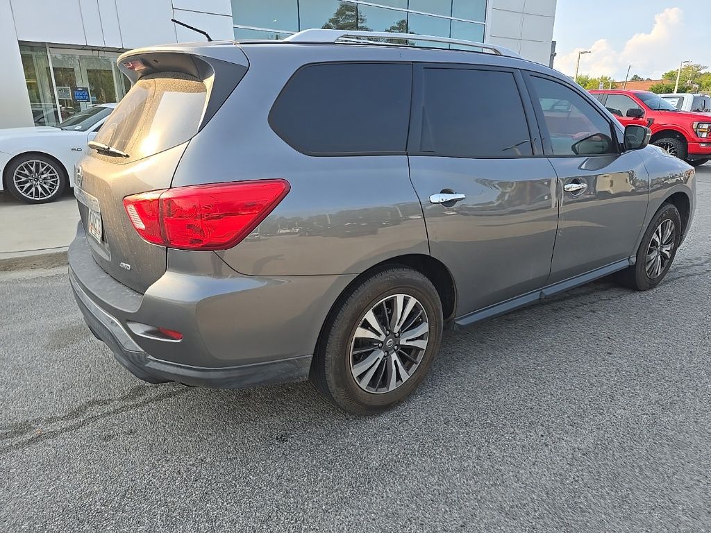 2018 Nissan Pathfinder S
