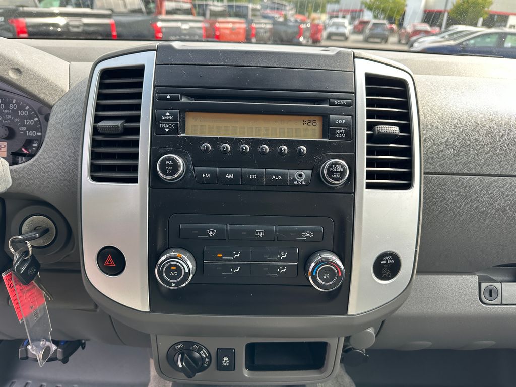 2015 Nissan Frontier S