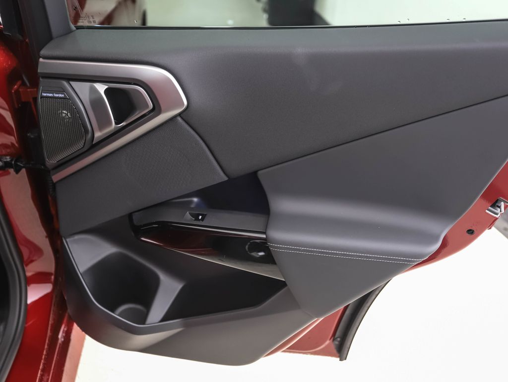 Thumbnail: 2026 BMW X3 - 23