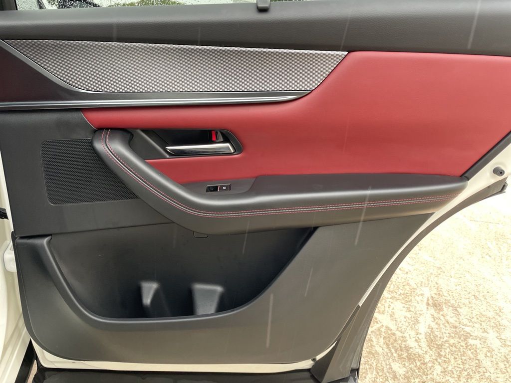 Used Car 2025 Mazda Cx-70 Phev  Premium Plus For Sale Under $40,000 In Georgetown, Texas