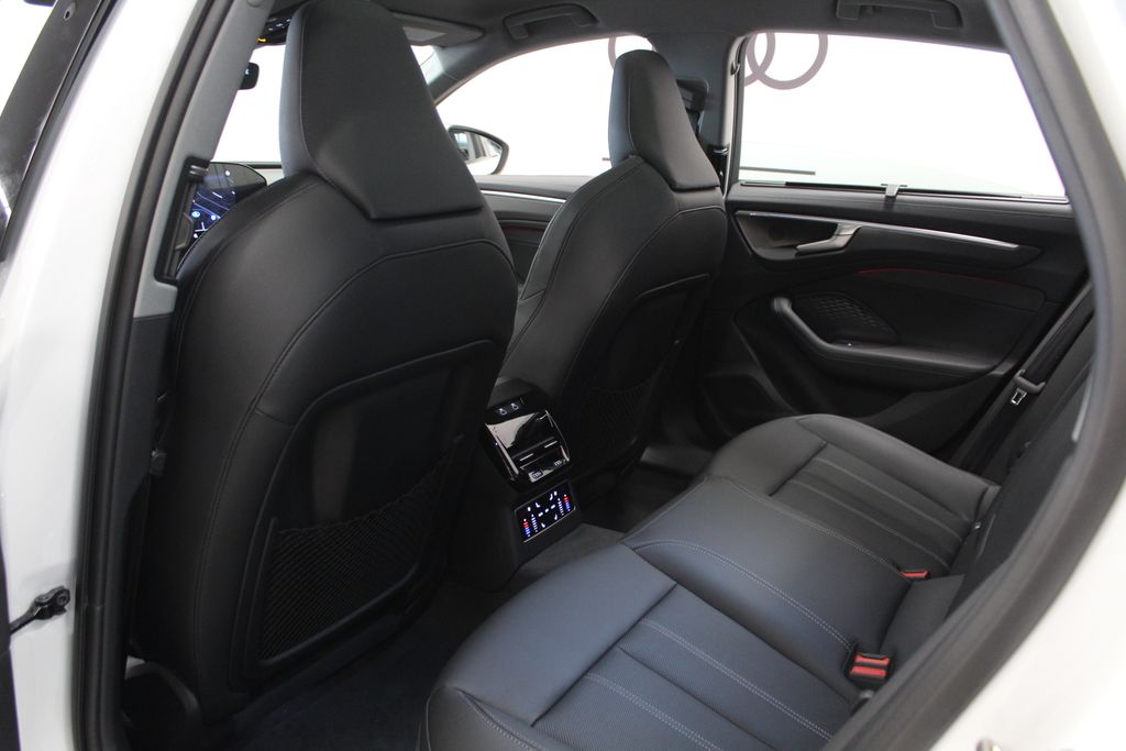 Thumbnail: 2026 Audi A6 - 28