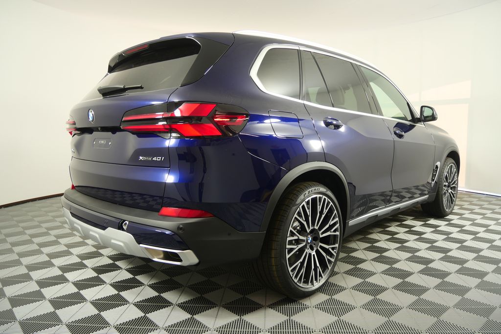 Thumbnail: 2026 BMW X5 - 3