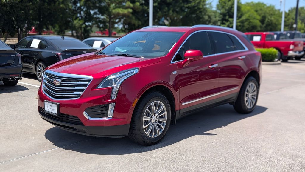 2019 Cadillac XT5 Luxury Red at Bravo Nissan