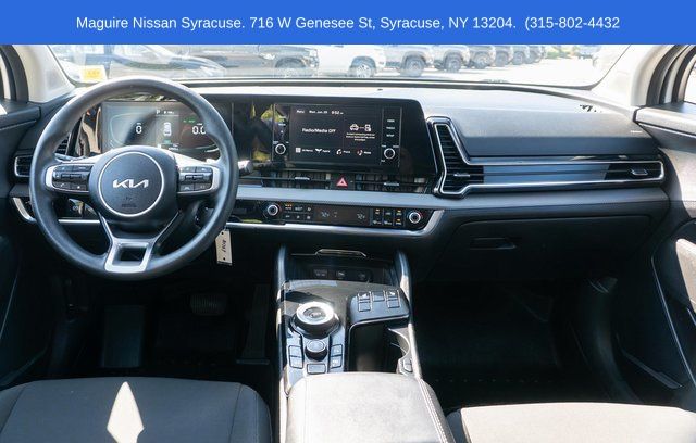 2023 Kia Sportage Hybrid LX White at Bob Ruth Ford