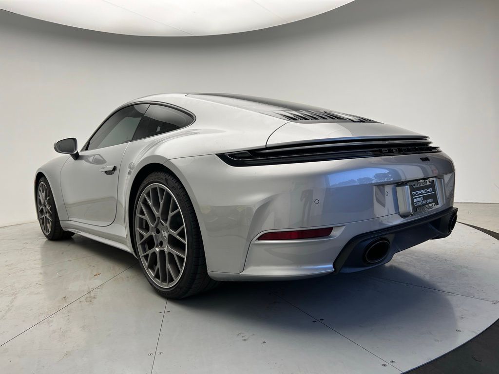 Thumbnail: 2025 Porsche 911 - 3