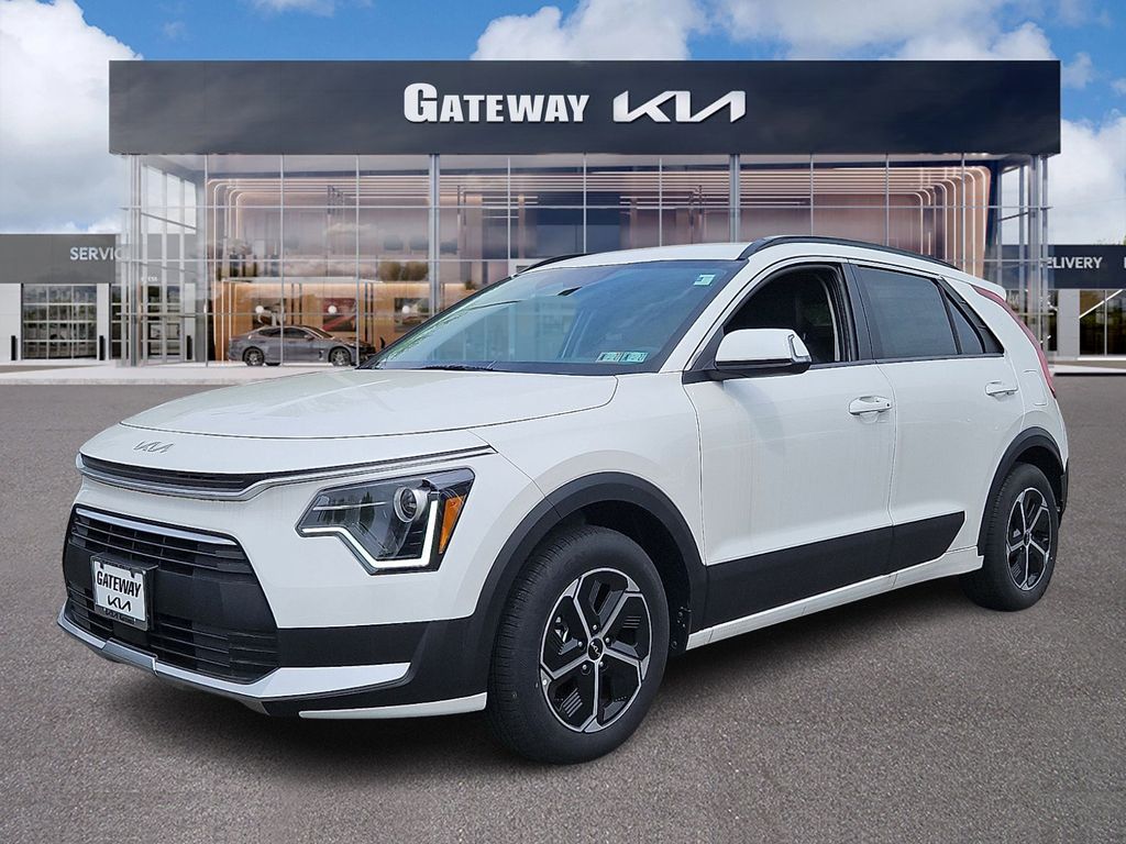 2025 Kia Niro EX - Photo 11