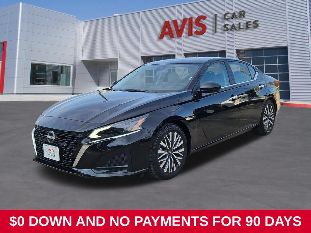Black 2025 Nissan Altima Sedan Front-Wheel Drive Continuously Variable Transmission