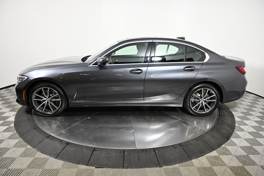 2022 BMW 3 Series 330i xDrive 2