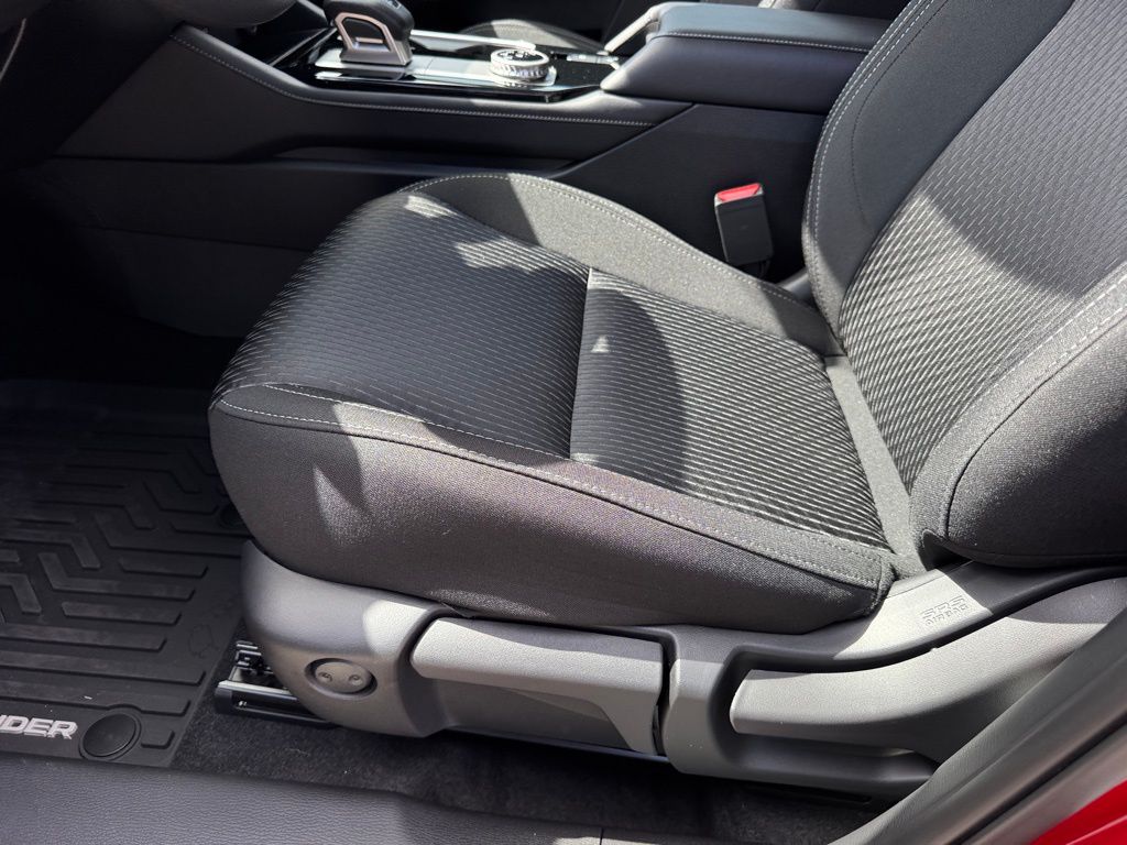 New 2025 Mitsubishi Outlander SUV