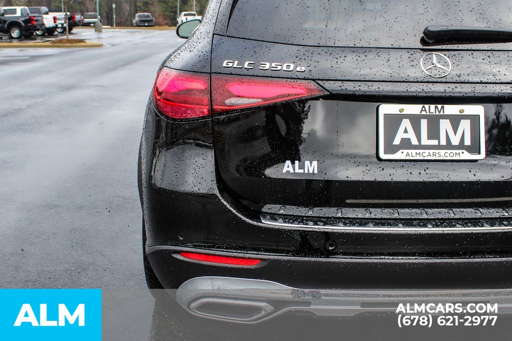 Used 2026 Black Mercedes-Benz GLC 350e image 13
