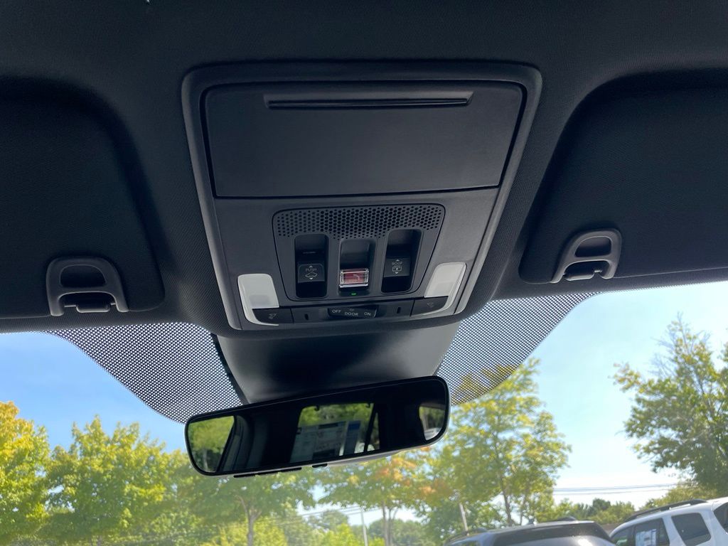 Thumbnail: 2026 Honda Pilot - 17