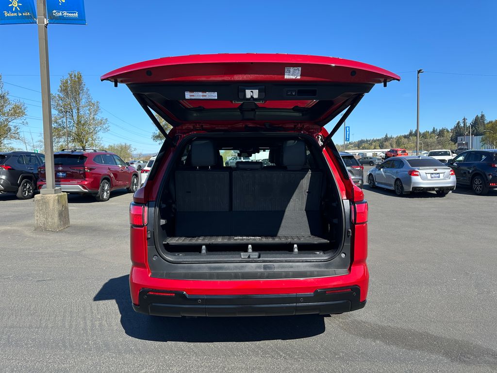 2024 Toyota Sequoia Platinum